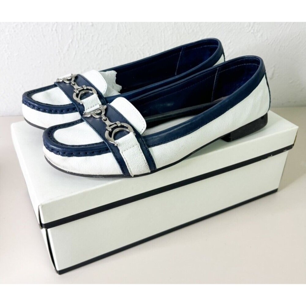 Etienne Aigner Sz 8 Lexi Blue Navy & White Slip-On Buckle Cruise GUC